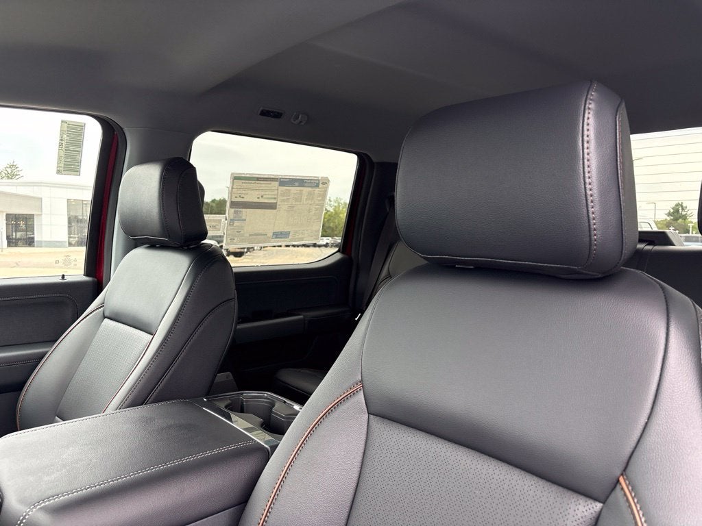 2026 Ford F-350SD F-350® Lariat®