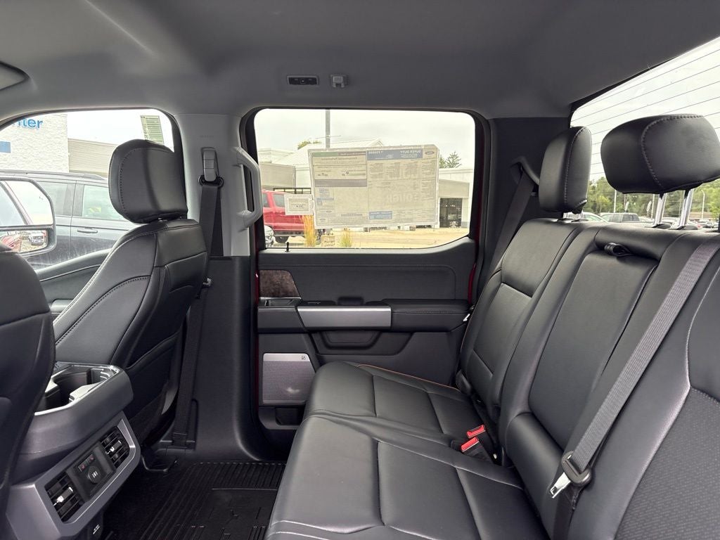 2026 Ford F-350SD F-350® Lariat®