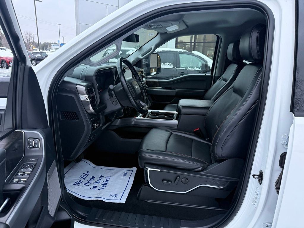 2024 Ford F-350SD Lariat