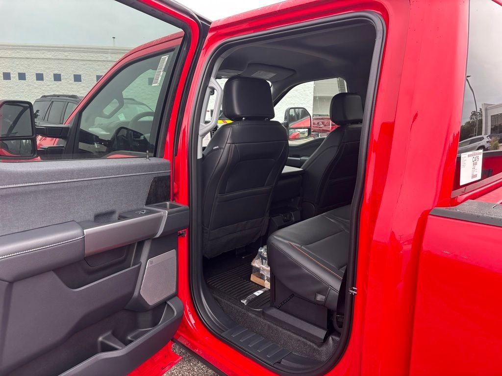 2026 Ford F-350SD F-350® Lariat®