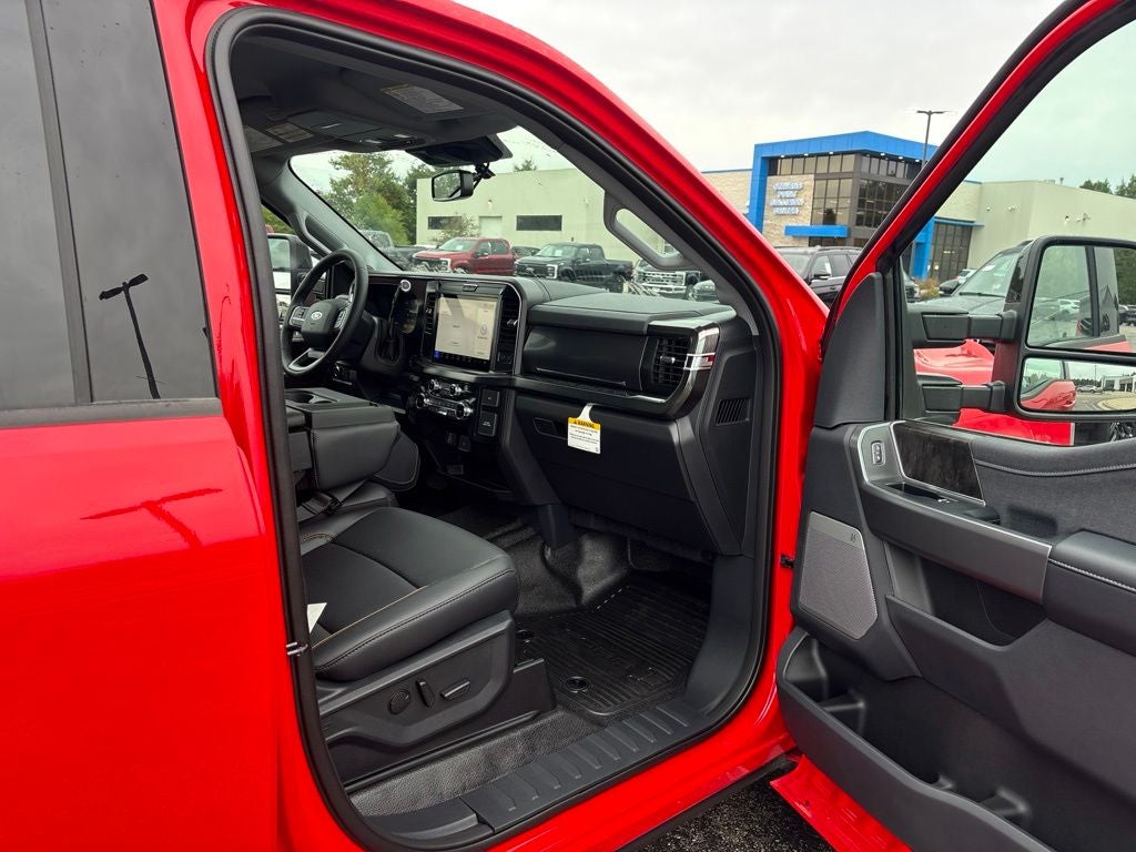 2026 Ford F-350SD F-350® Lariat®