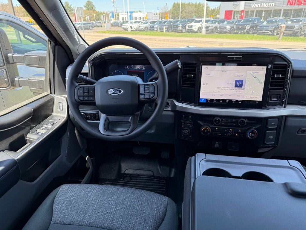 2025 Ford F-350SD XLT