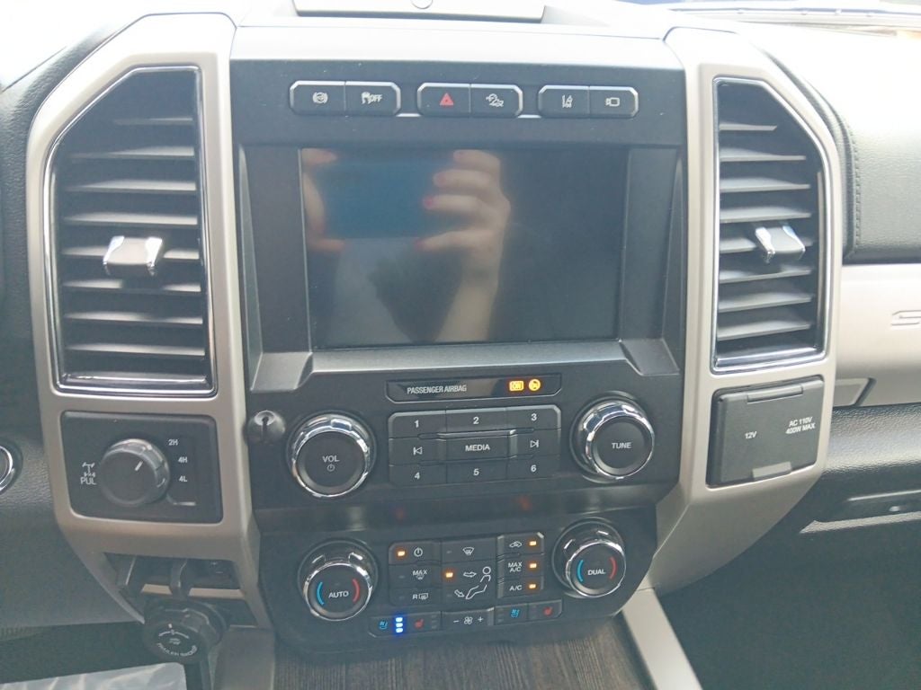 2020 Ford F-350SD Lariat Super Duty