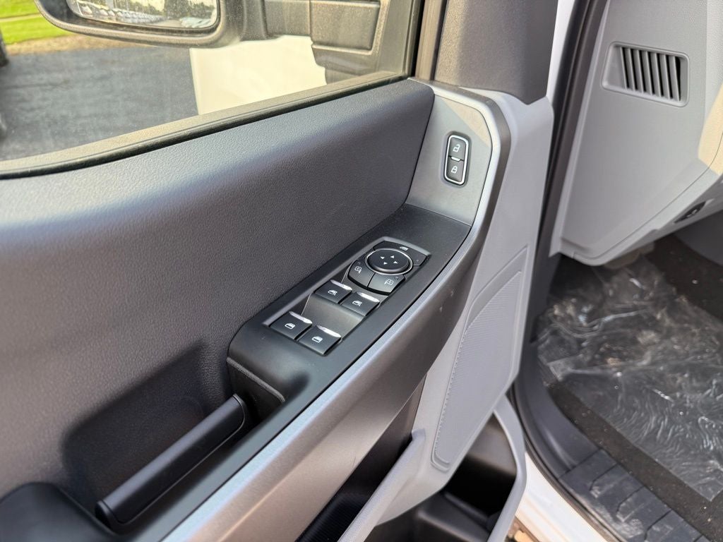 2025 Ford F-350SD XL