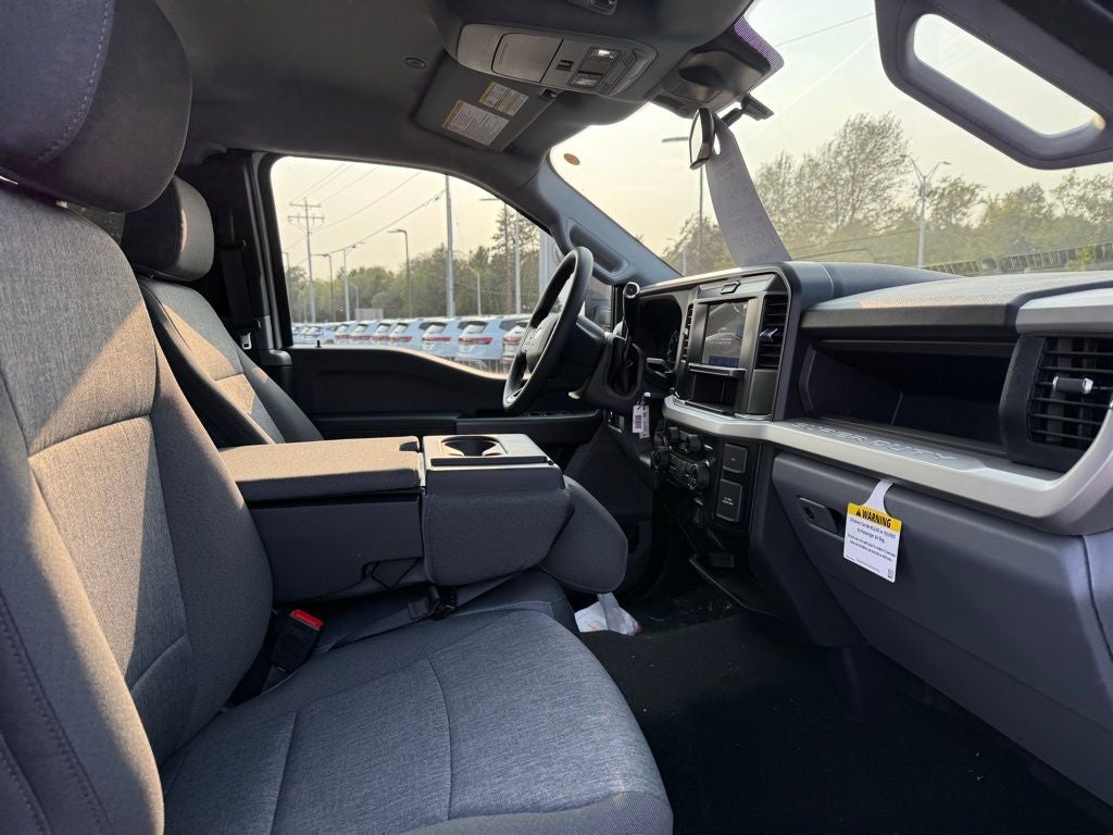 2025 Ford F-350SD XL