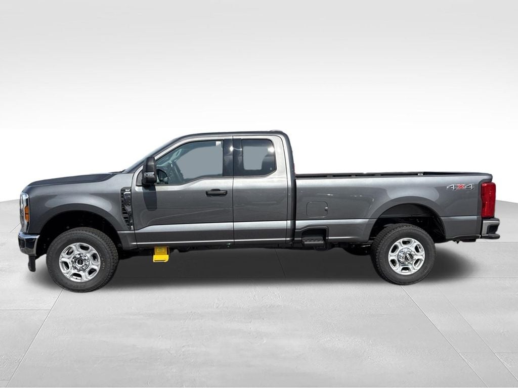 2026 Ford F-350SD F-350® XLT