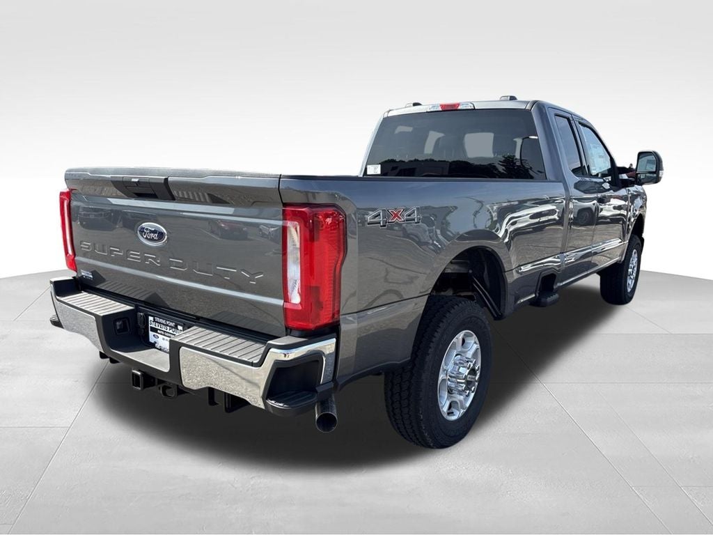 2026 Ford F-350SD F-350® XLT