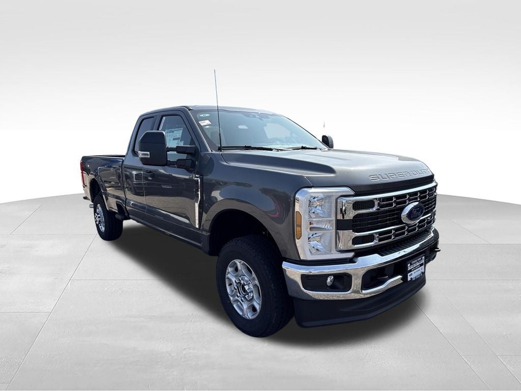 2026 Ford F-350SD F-350® XLT