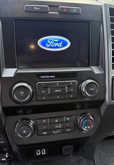 2019 Ford F-150 XLT 302A