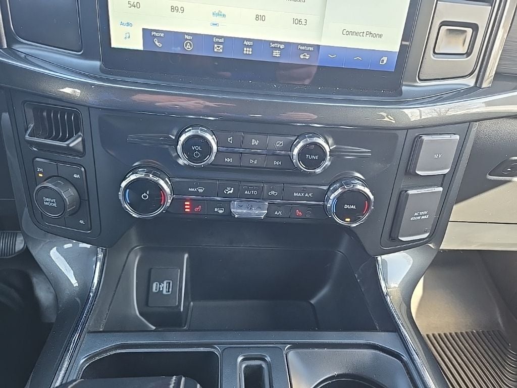 2022 Ford F-150 XLT 302A Sport