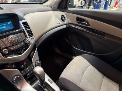 2013 Chevrolet Cruze LS