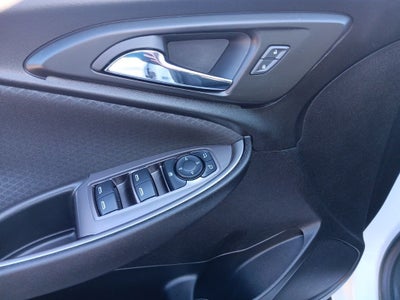 2022 Chevrolet Malibu LS 1FL