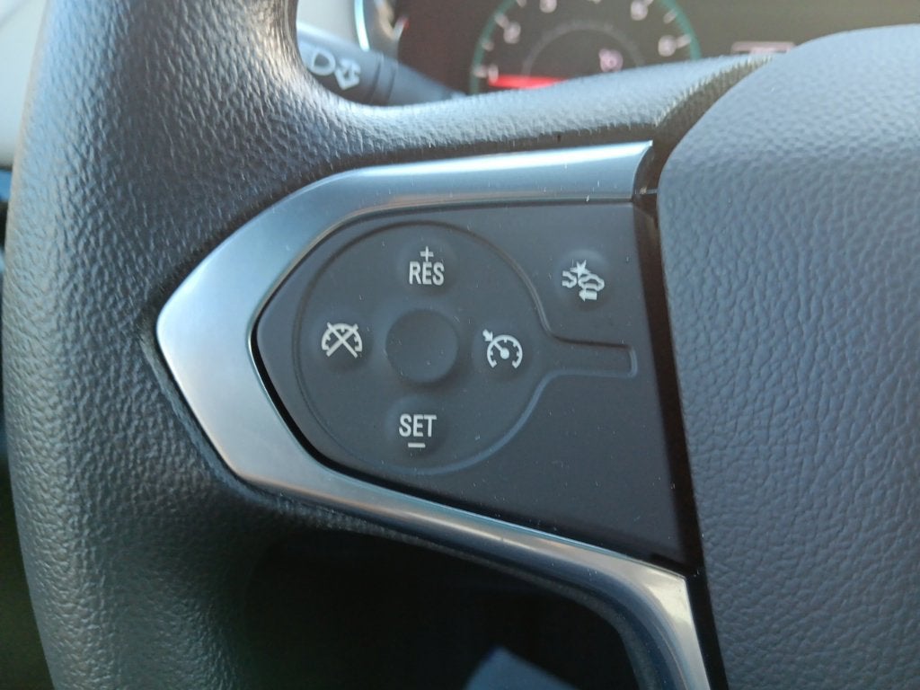 2023 Chevrolet Traverse LS w/1LS