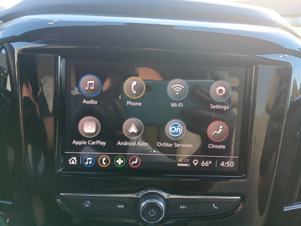 2023 Chevrolet Traverse LS w/1LS