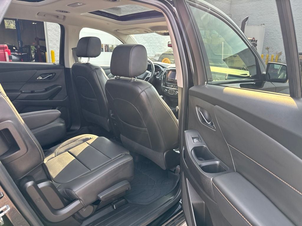 2021 Chevrolet Traverse RS