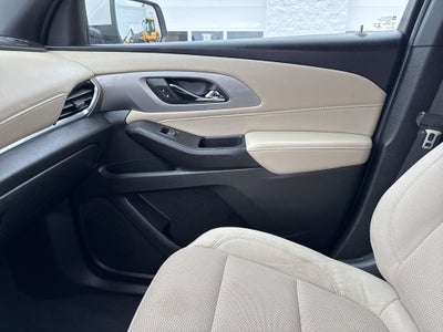 2022 Chevrolet Traverse LS w/1FL