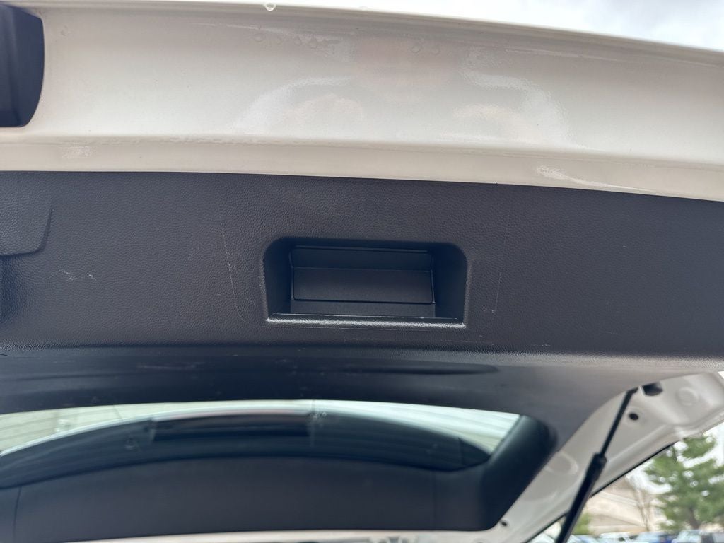 2022 Chevrolet Traverse LS w/1FL