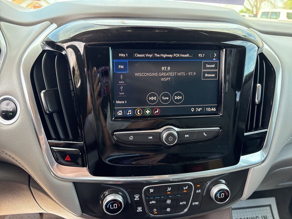 2021 Chevrolet Traverse LT Cloth