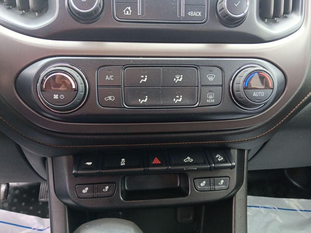 2022 GMC Canyon AT4 w/Cloth