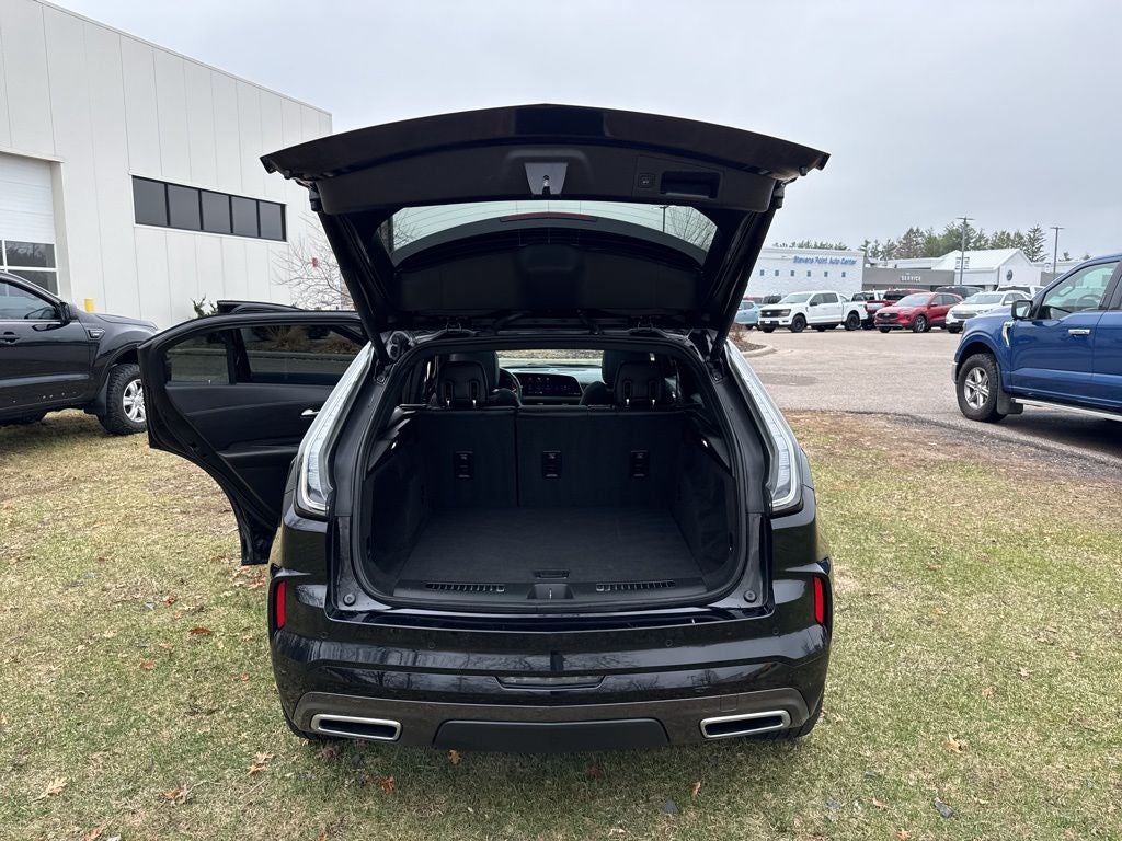 2024 Cadillac XT4 Sport