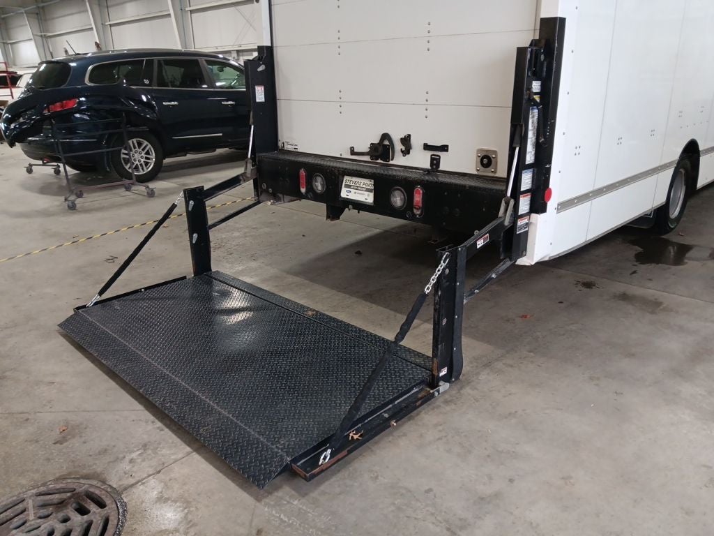 2021 Chevrolet Express Cutaway 4500 Series