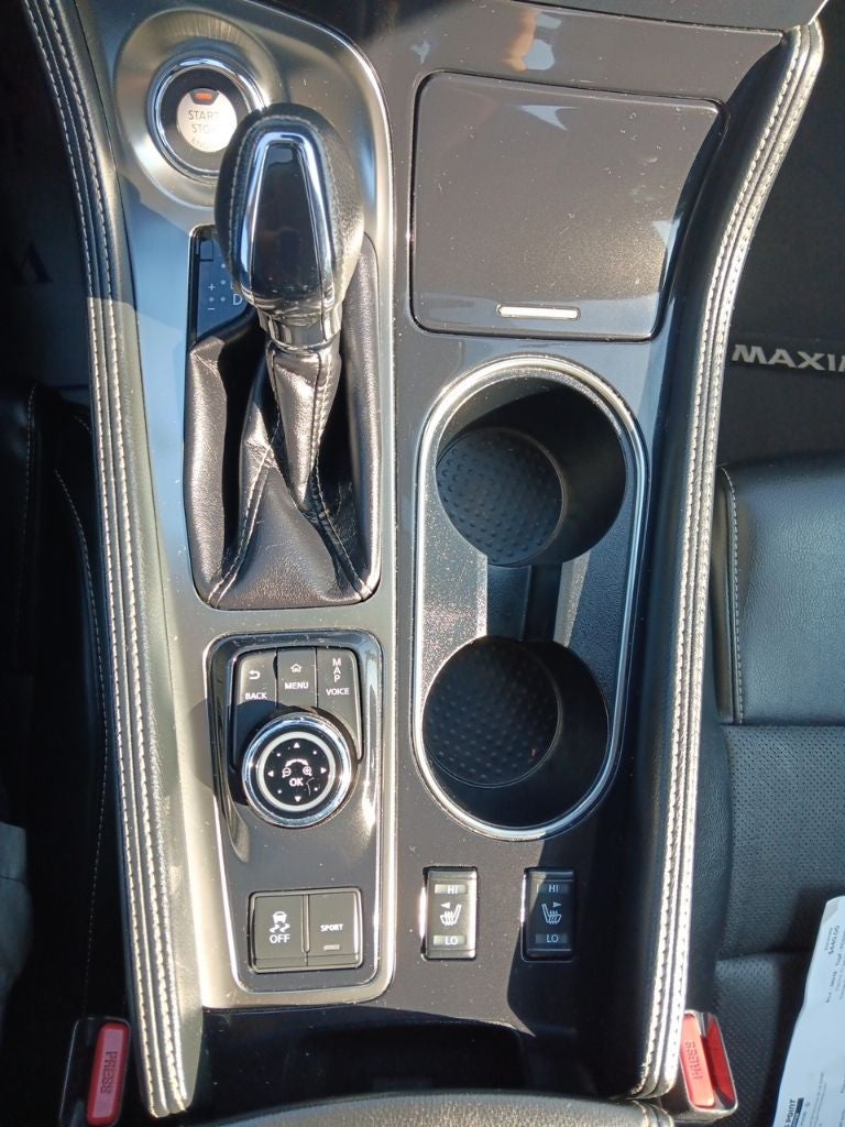 2023 Nissan Maxima SV