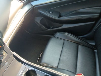 2023 Nissan Maxima SV