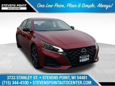 2025 Nissan Altima SR