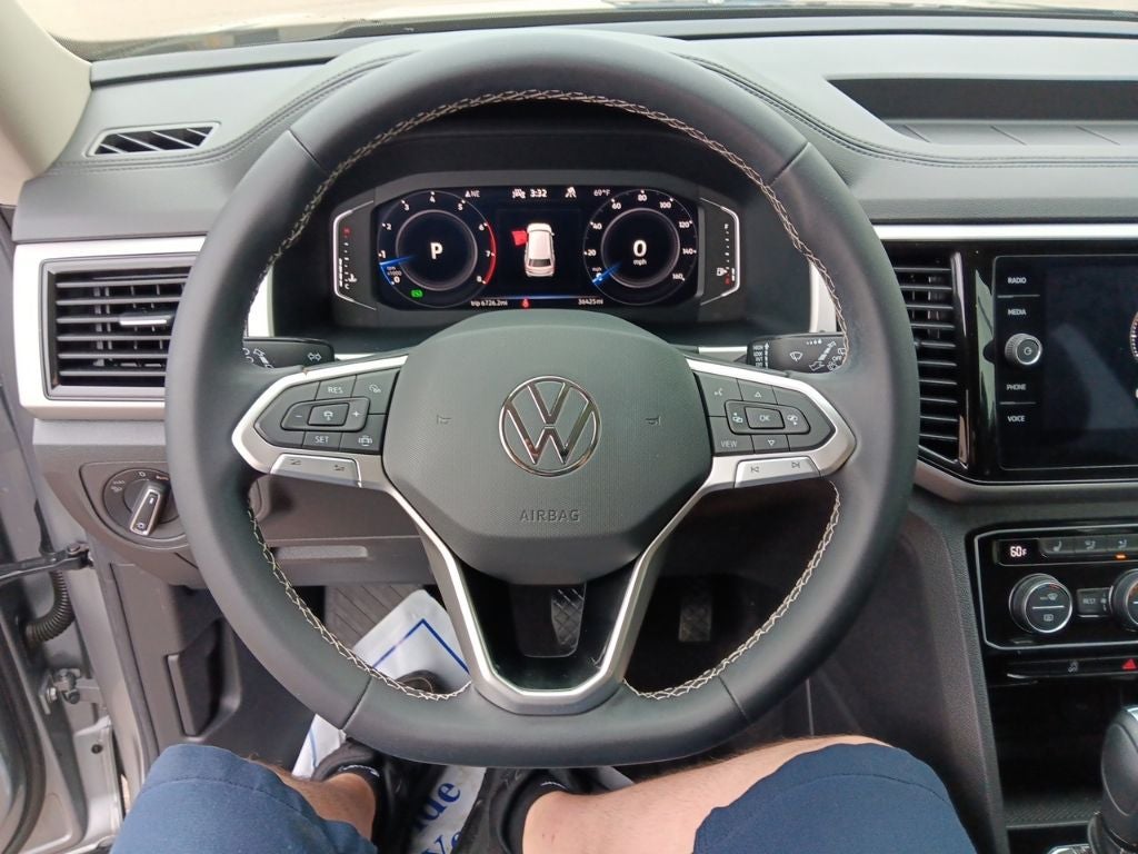 2023 Volkswagen Atlas 3.6 SE w/ Technology