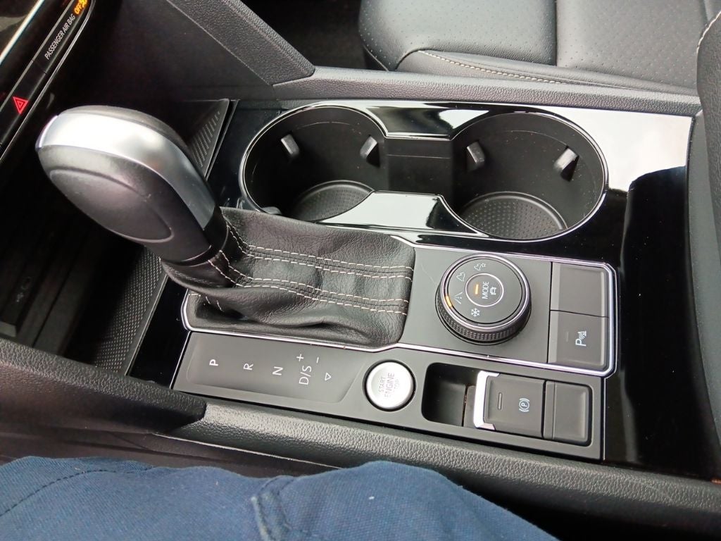 2023 Volkswagen Atlas 3.6 SE w/ Technology