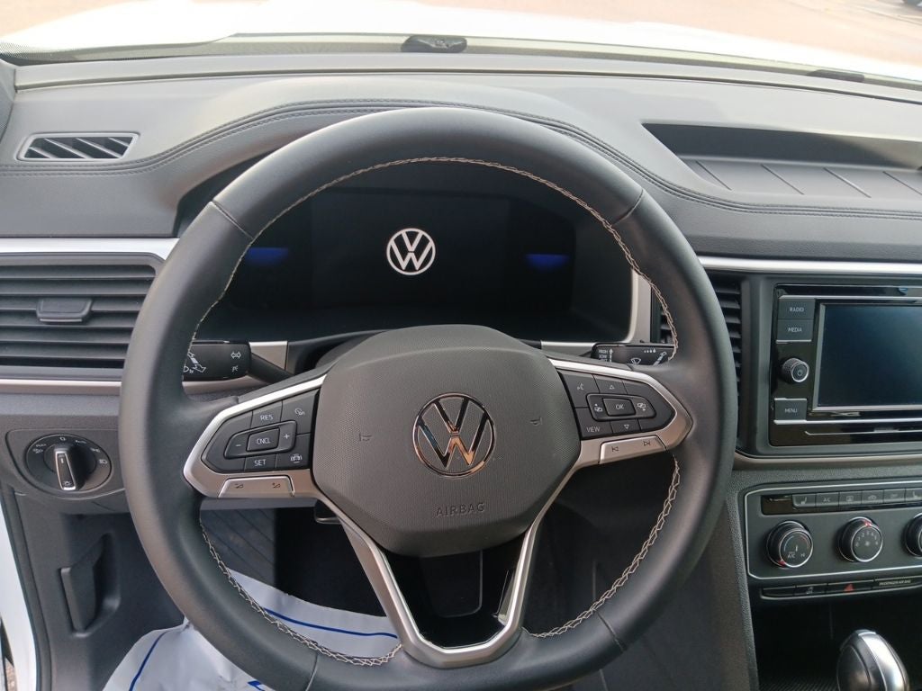 2022 Volkswagen Atlas Cross Sport 2.0T SE