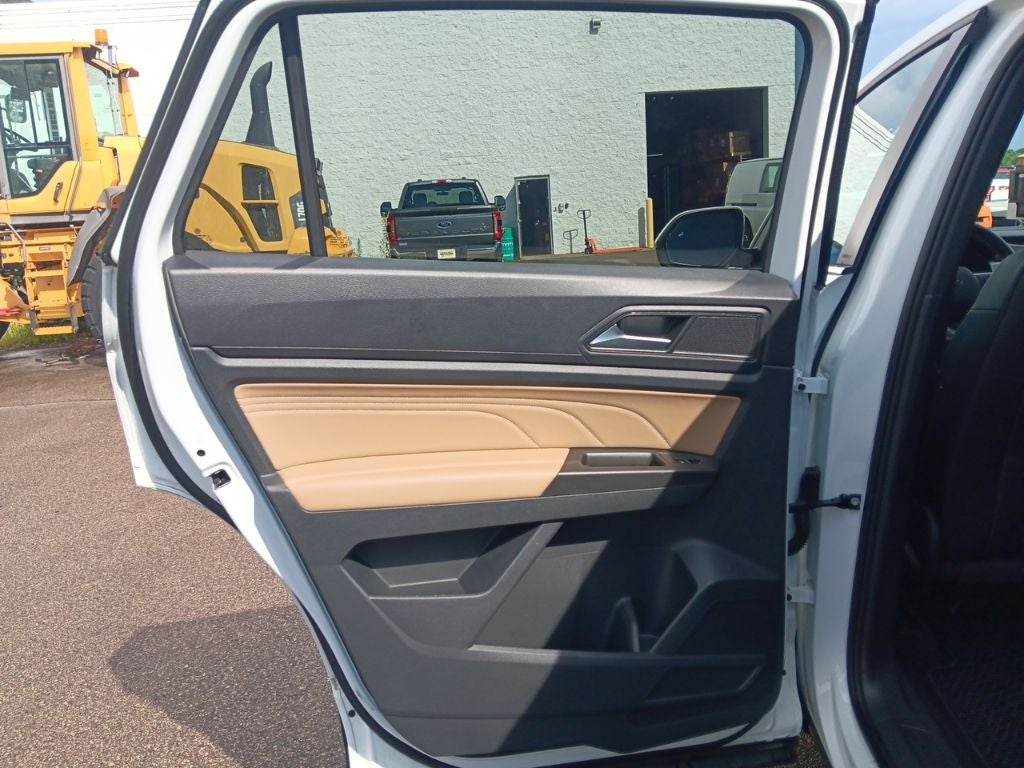 2022 Volkswagen Atlas Cross Sport 2.0T SE