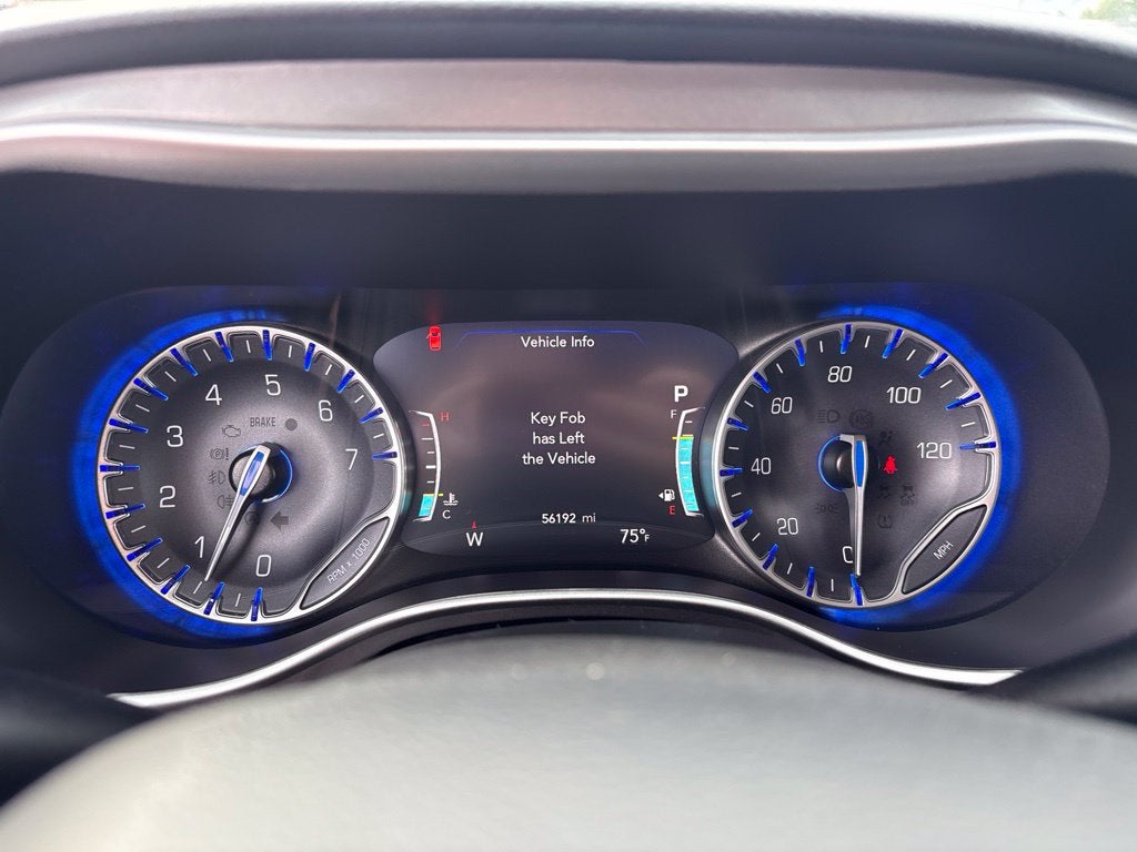 2024 Chrysler Pacifica Touring L
