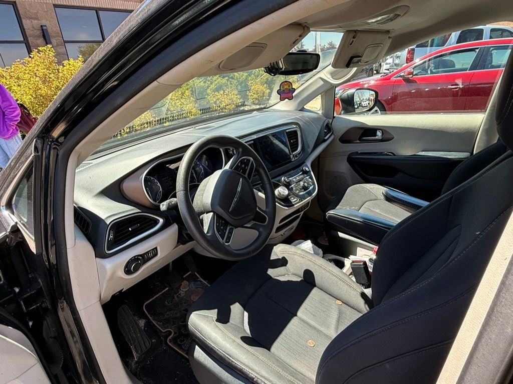 2017 Chrysler Pacifica Touring