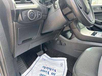 2020 Ford Edge SE