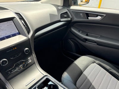 2020 Ford Edge SE