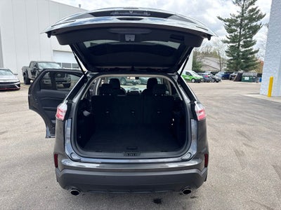 2020 Ford Edge SE