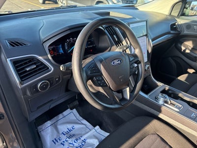 2023 Ford Edge SE