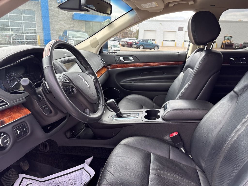 2018 Lincoln MKT Reserve