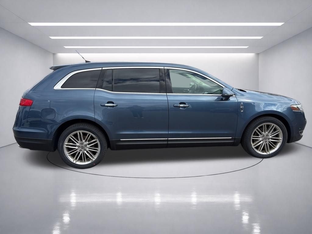 2018 Lincoln MKT Reserve