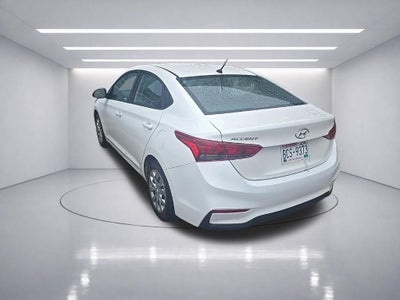 2019 Hyundai Accent SE