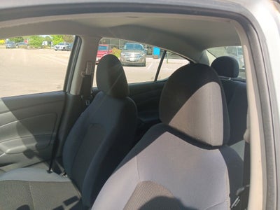 2012 Nissan Versa 1.6 SV