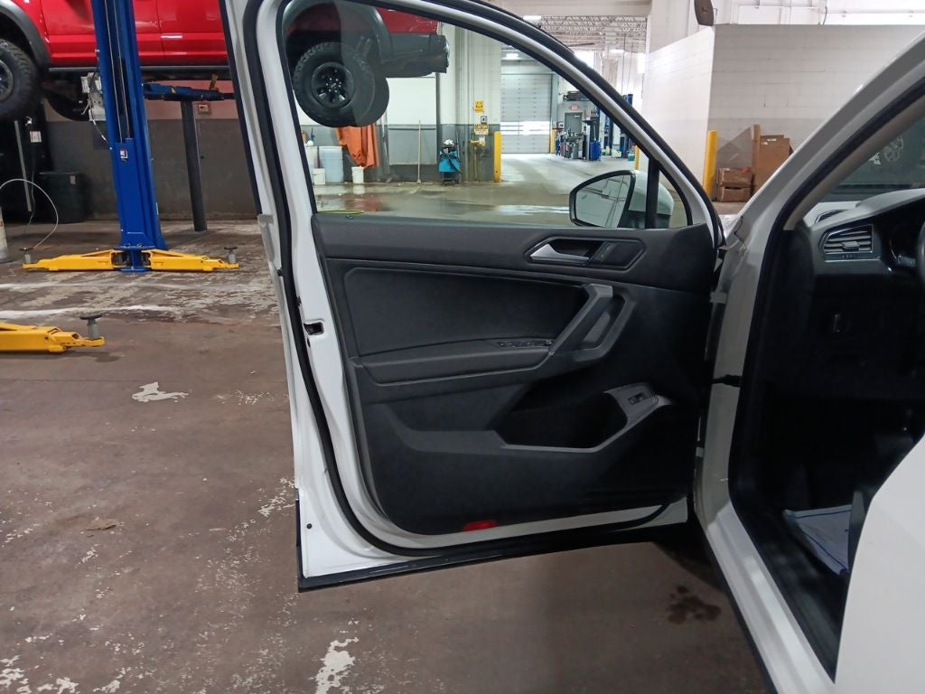 2018 Volkswagen Tiguan 2.0T SEL