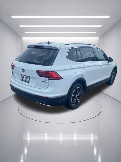2018 Volkswagen Tiguan 2.0T SEL