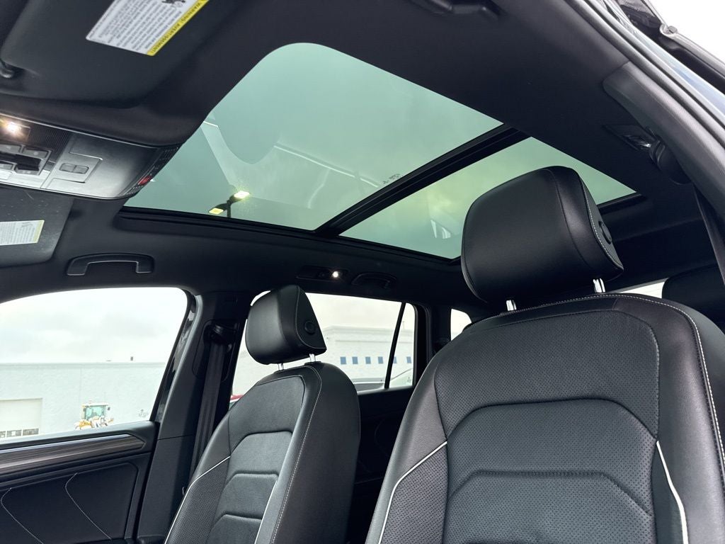 2022 Volkswagen Tiguan 2.0T SEL R-Line