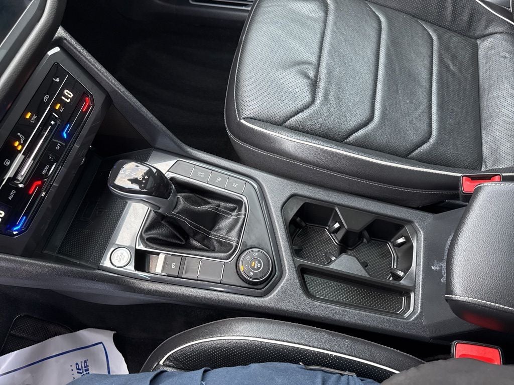 2022 Volkswagen Tiguan 2.0T SEL R-Line