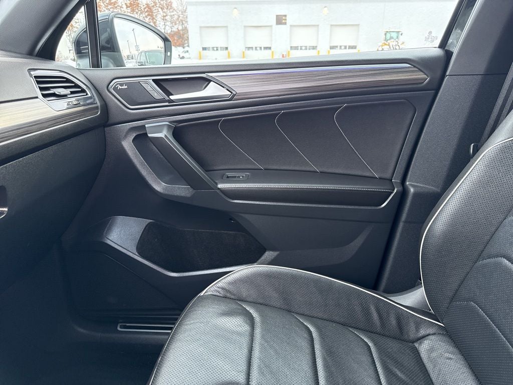 2022 Volkswagen Tiguan 2.0T SEL R-Line