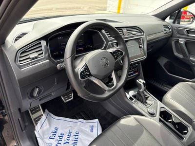 2024 Volkswagen Tiguan 2.0T SE R-Line Black