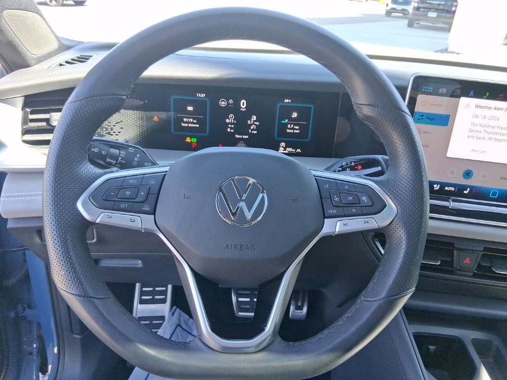 2025 Volkswagen Tiguan 2.0T SE R-Line Black