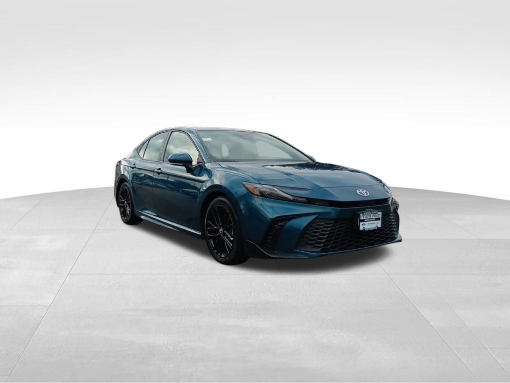 2025 Toyota Camry SE HYBRID